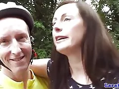 Euro ensku milf í sokkana í rass fjandinn hirði