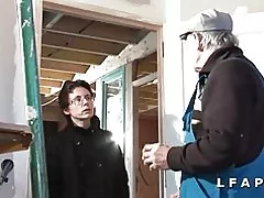 Þroskað francaise gröf sodomisee,, dans un gangbang avec papy